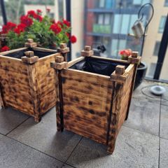 2 wooden planters