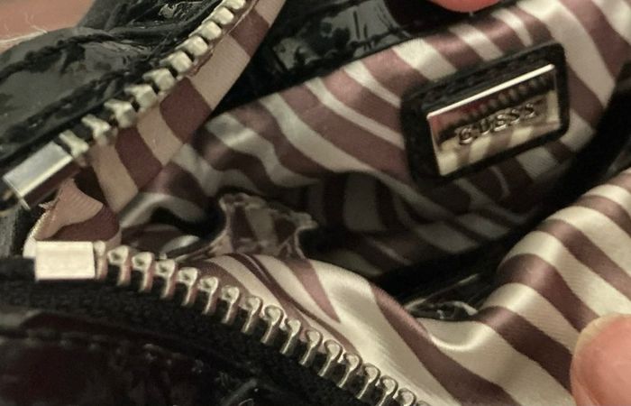 guess crossbody bag