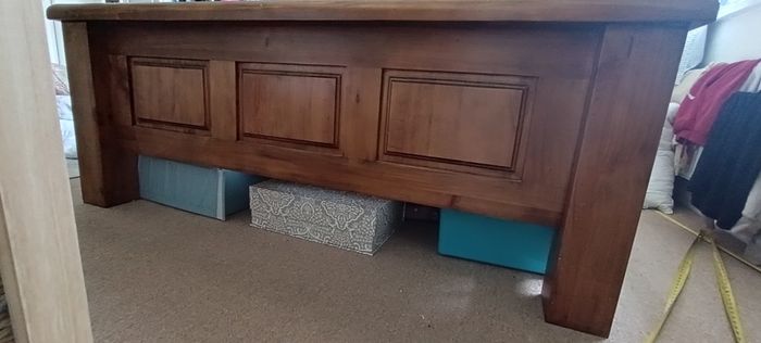 Solid wood king size bed frame and 2 matching lockers
