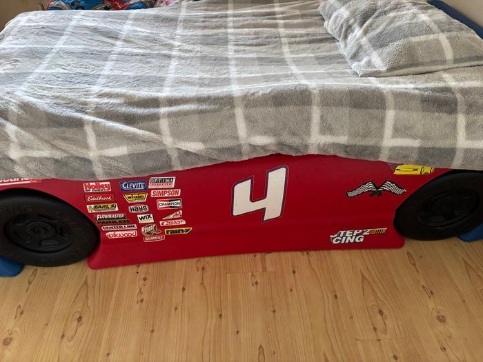 Kids bed