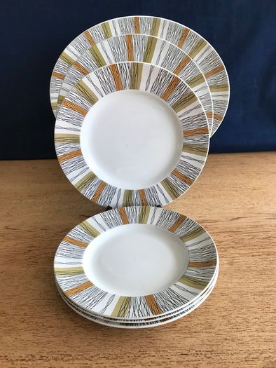 Vintage Retro Sienna Midwinter Side Plate