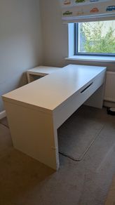 Home office desk