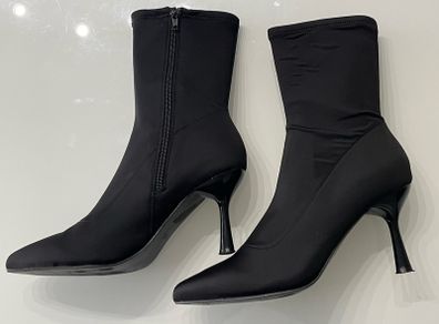 Like New: Women's Sock Boots (UK 6.5)