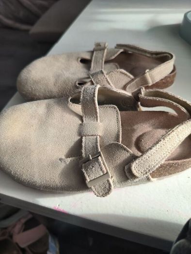 Girls Beige Suede Clogs / Sandals