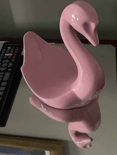 80s retro ceramic swan guest towel or napkin holder