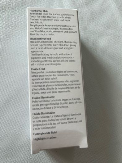 Dr. Hauschka Illuminating Fluid