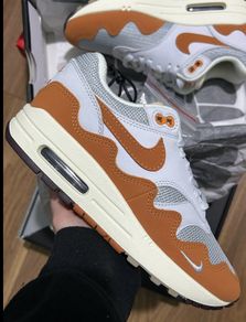 Nike x Patta Air Max 1 "Monarch" special box shoes and bracelet
