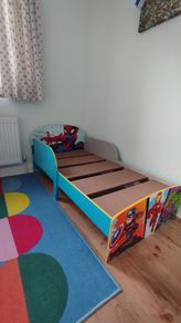 Marvel superheroes toddler bed