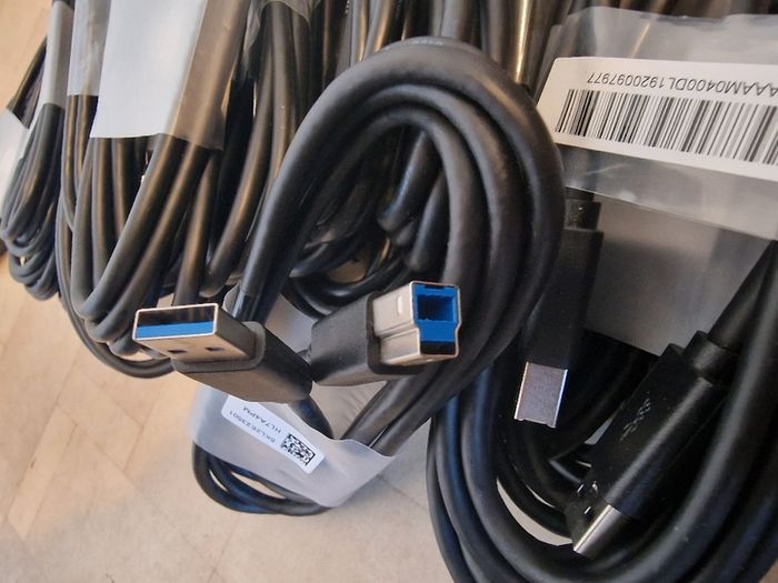30 x Dell USB 3.0, Male USB A to Male USB B, 5Gbps, 2m