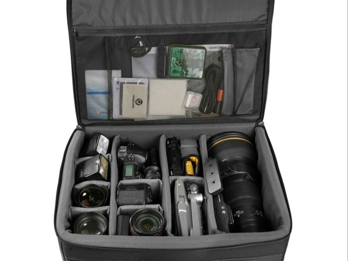 Vanguard Supreme 53D camera case