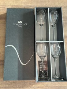 Newgrange Wine Glasses x 4 Set