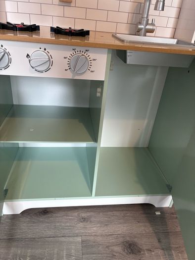 Play Kitchen