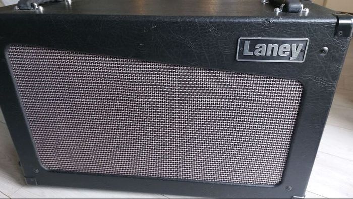 Laney CUB 2x12 Guitar Cabinet