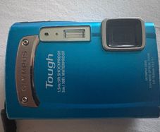 Olympus TG-320 - Waterproof/Shockproof Camera