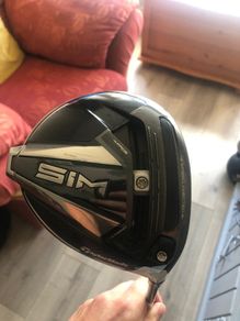 Taylormade sim 9 degree stiff shaft driver