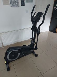 Cross Trainer