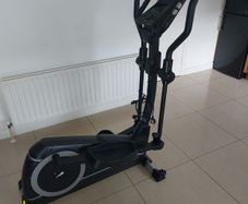Cross Trainer