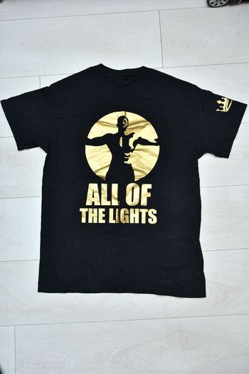 100% cotton black t-shirt with gold logo