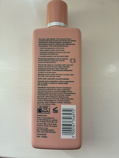 Liz Earle Smooth & Glow Exfoliating Tonic (200 ml)