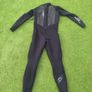 ONEILL wetsuit plus 2 kids wetsuits Image 4