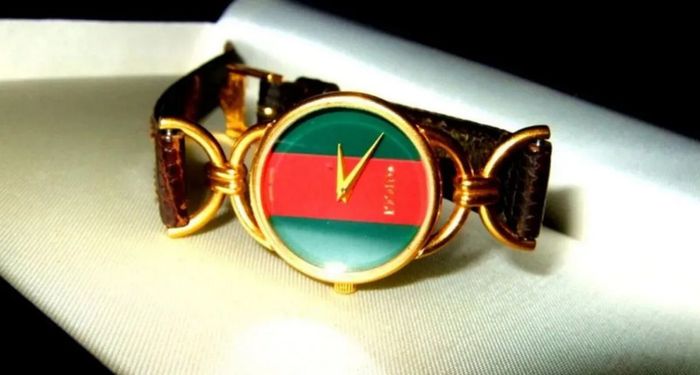 Authentic Vintage Gucci Sherry Line 6000L