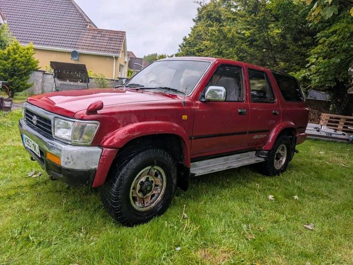 93 Toyota hilux surf project jeep