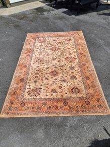 Rug