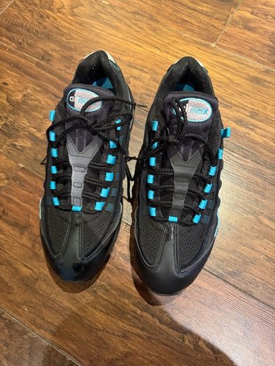 Brand New Nike Air Max 95 (UK 11) Black & Blue