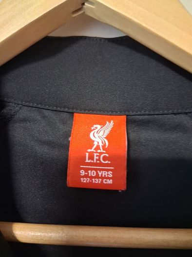 Liverpool Track Top. Official LFC Merch. Boys Girls Age 9 To 10 Years. Collect In Dublin Or Receive Via Post.
