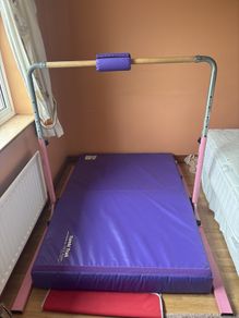 Gymnastic Bar Tumbl Trak Pro