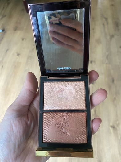 Tom Ford Shade and Illuminate highlighter duo Peach