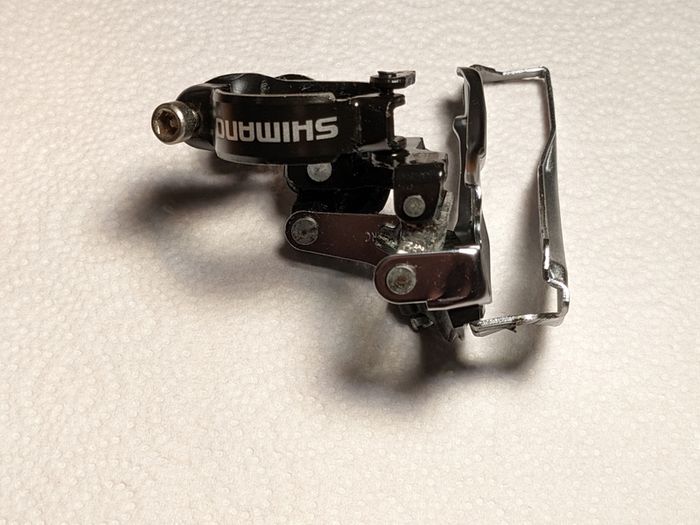 Shimano Tourney 3x7/8-speed front derailleur