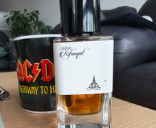 Paris Corner Rifaaqat, 85 ml Parfum. New (like YSL Babycat)
