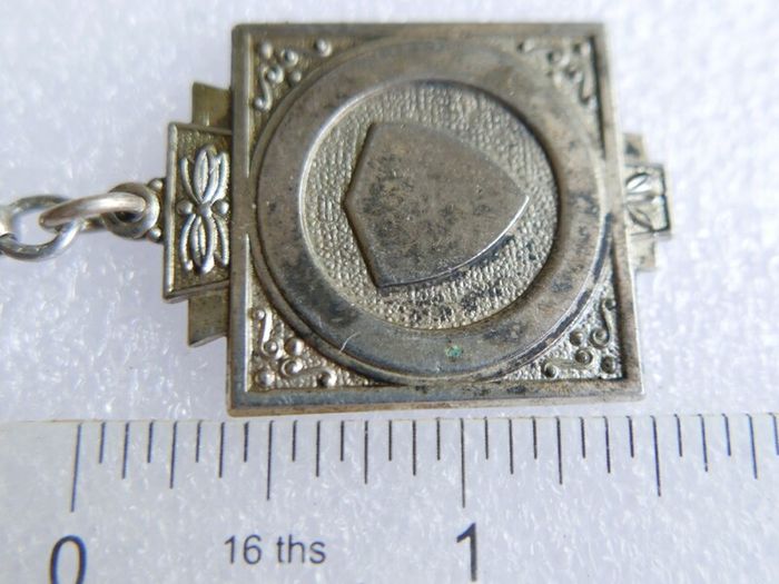 Victorian Albert  Solid Silver Albert Watch Chain "N.G.R.CO.REG" Birmingham or Chester. length 12" - 41,9g