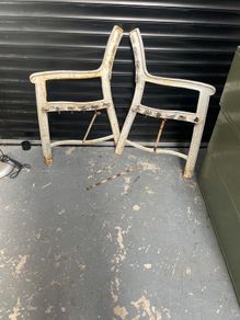 bench ends