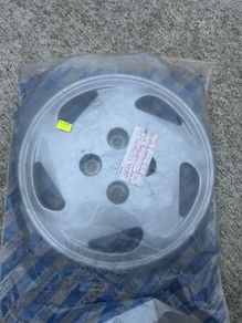 Genuine Fiat Punto 176 hubcap