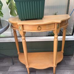 Console table