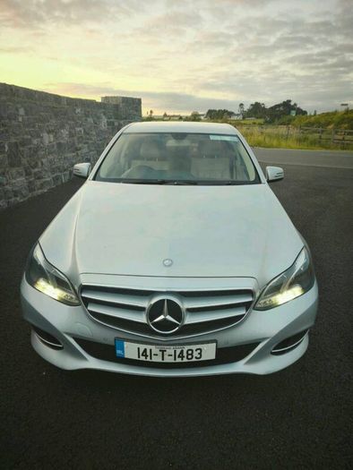 Mercedes E//w212!!!price Negotiable !!!