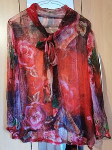 100% Silk long sleeve blouse UK 8