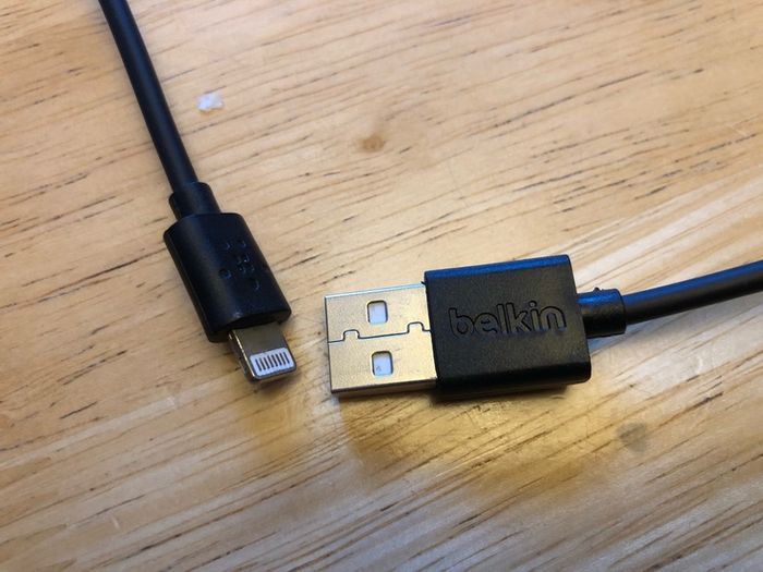BELKIN Lightning cable
