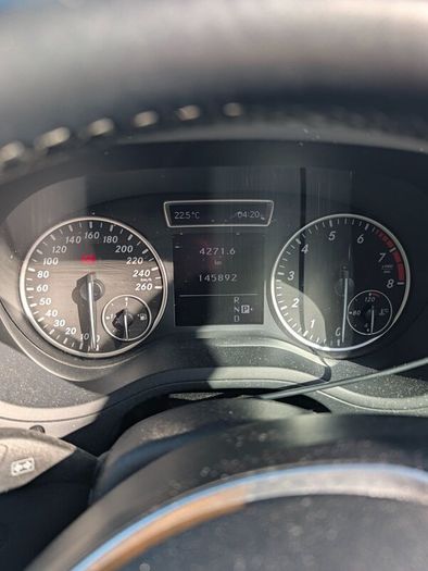 Mercedes-Benz B-Class 2012