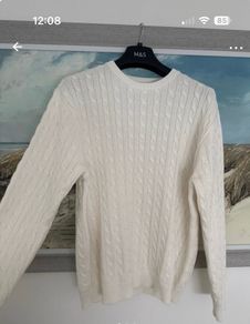 brandy melville cable knit one size