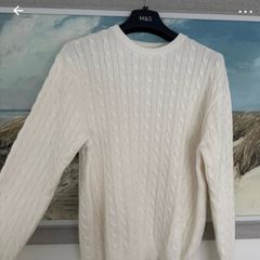 brandy melville cable knit one size