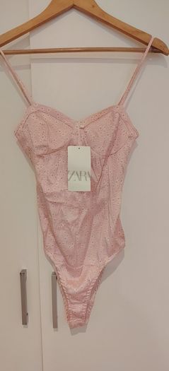 ZARA Bodysuit,size M
