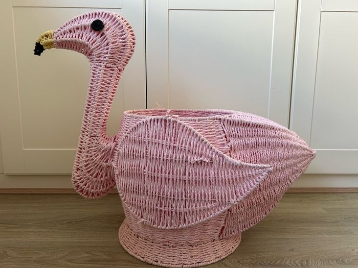 Big flamingo pink basket