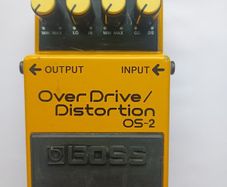 Boss OS-2 OverDrive / Distortion Pedal (Excellent Condition)