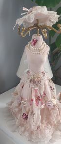 elegant lady style jewellery holder like new