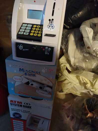 Kids money bank machine all 20euro