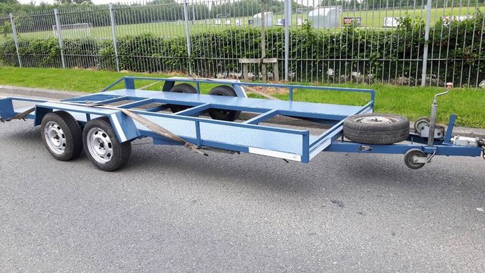 Trailer car transporter for hire