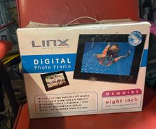 Digital Unopened multi media photo frame